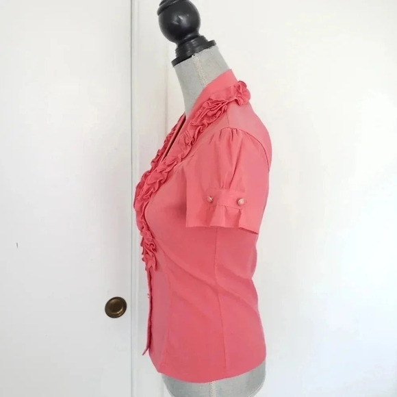 Womens Coral Pink Stretch Button Front Ruffle Flut - Picture 3 of 7